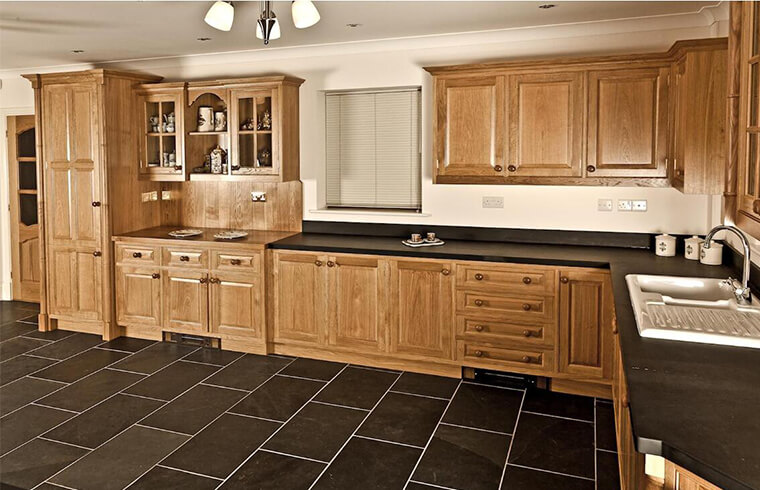 Classic Solid Wood Kitchen Cabinet Classic Solid Wood Kitchen Cabinet