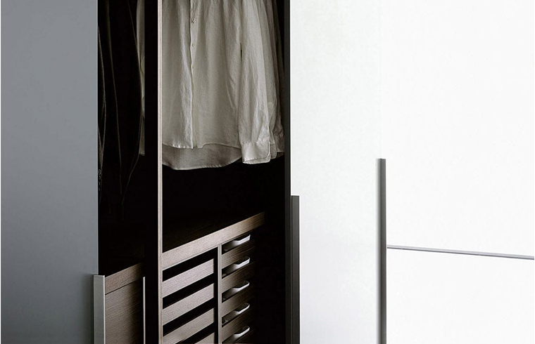 Contemporary Simple Luxury Design Melamine Sliding Door Wardrobe