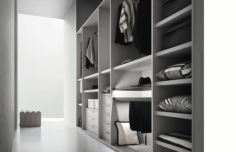 White Melamine Walk In Closet Simple Design