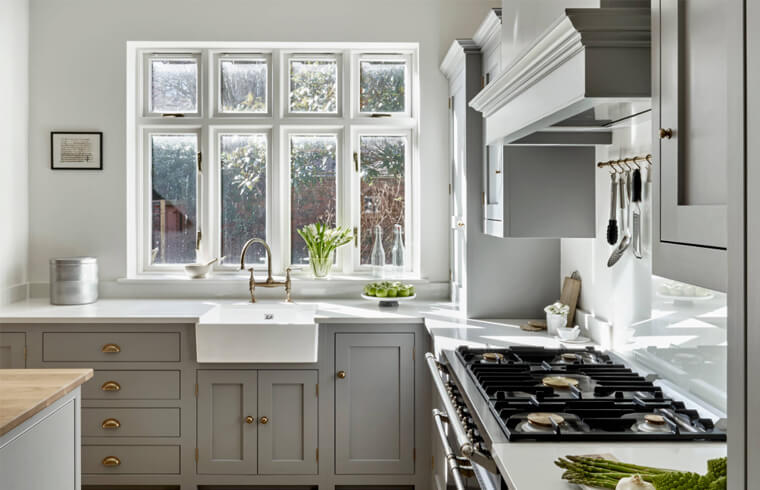 Classical Light Grey Solid Wood Kitchen Cabinets