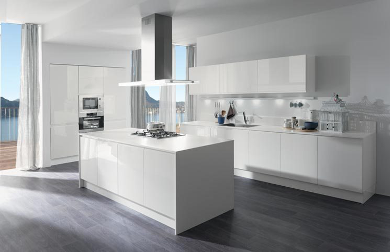 Modern  High Gloss Kitchen Lacquer Cabinets With Pure White Countertop