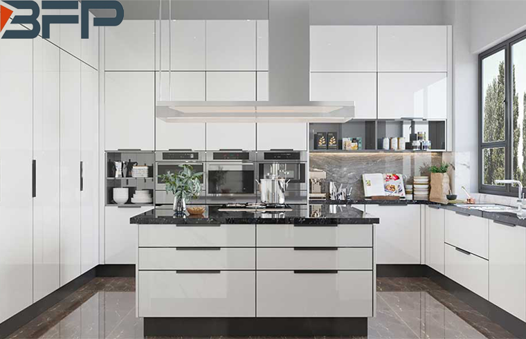 White Glossy Lacquer Large Kitchen Cabinets