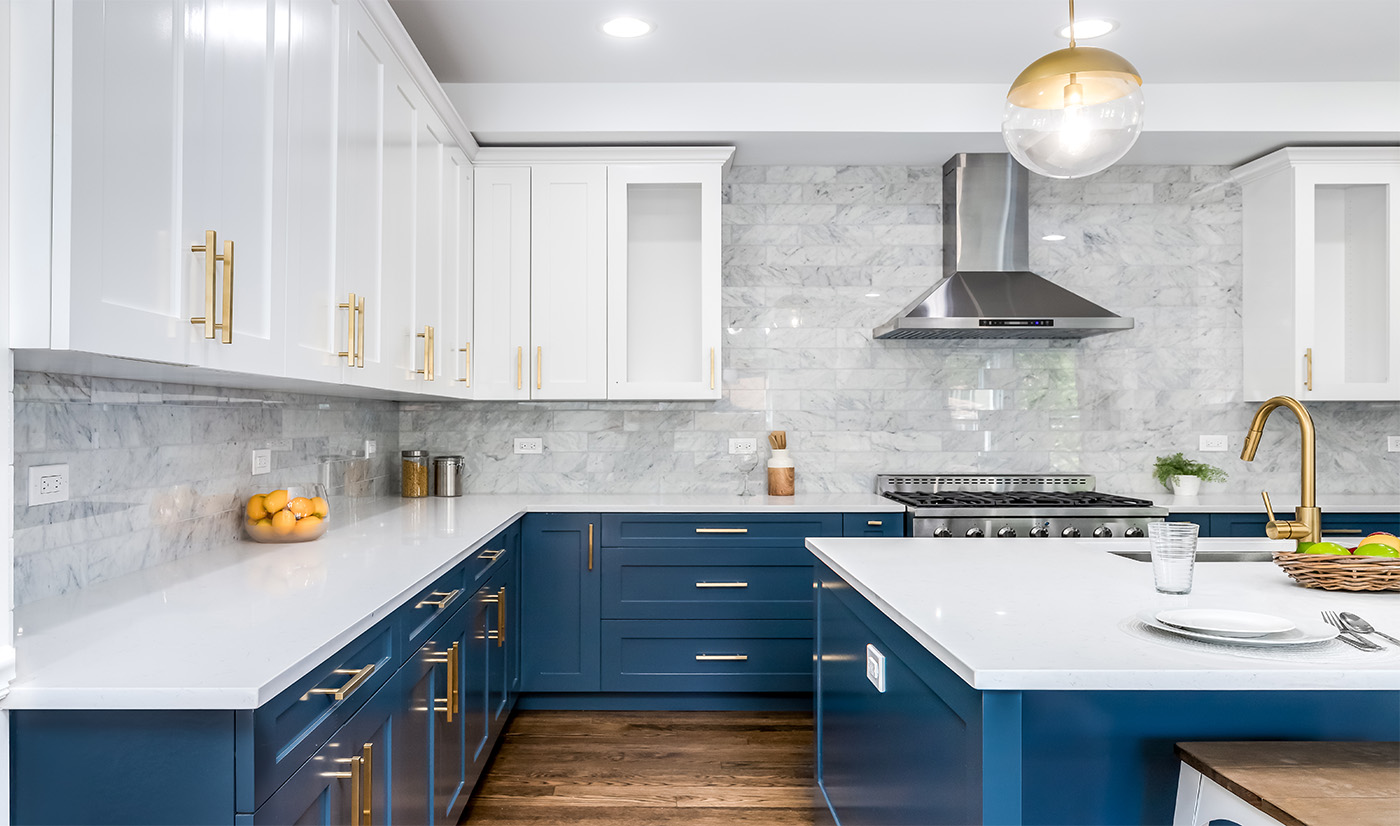 Lacquer Two Pack Shaker Kitchen Cabinets with Island